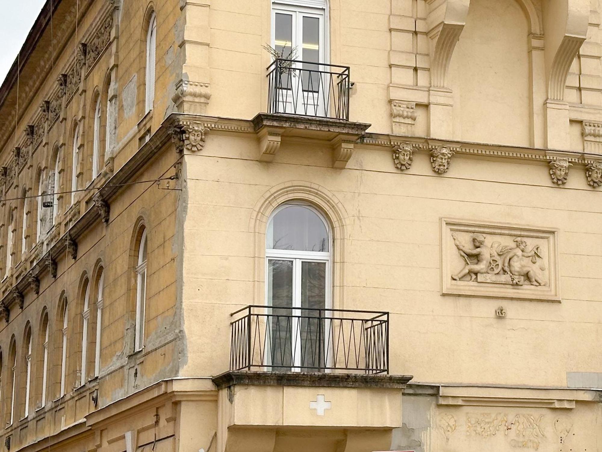 Sunny Castle Apartment Budapest Exterior photo